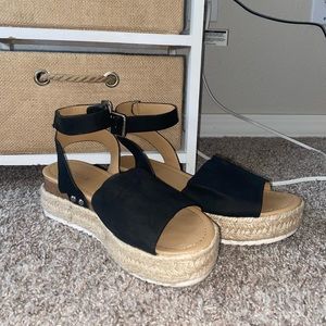 Soda Black Platform Wedges